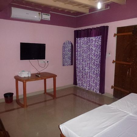 Southcanal Holidays Alappuzha 객실 사진